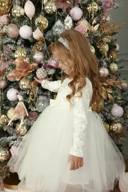 Плаття нарядне велюровое молочного кольору YG.21.30.007 Плаття нарядне велюровое молочного кольору YG.21.30.007