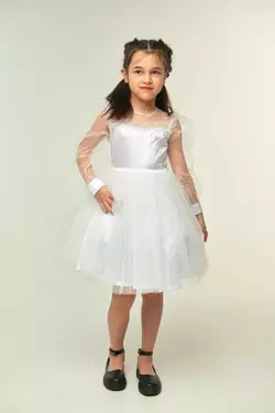 Ошатна сукня з пишною спідницею та паєточним бантом Біле YI.21.30.010 Ошатна сукня з пишною спідницею та паєточним бантом Біле YI.21.30.010