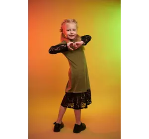 Сукня темно-зелена з мереживними рукавами YA.22.30.014 Сукня темно-зелена з мереживними рукавами YA.22.30.014